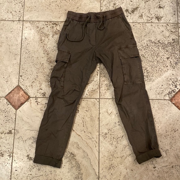 James Perse Pants - James Perse Utility Pant. good quality. Tons of pockets. Optional fold at ankle